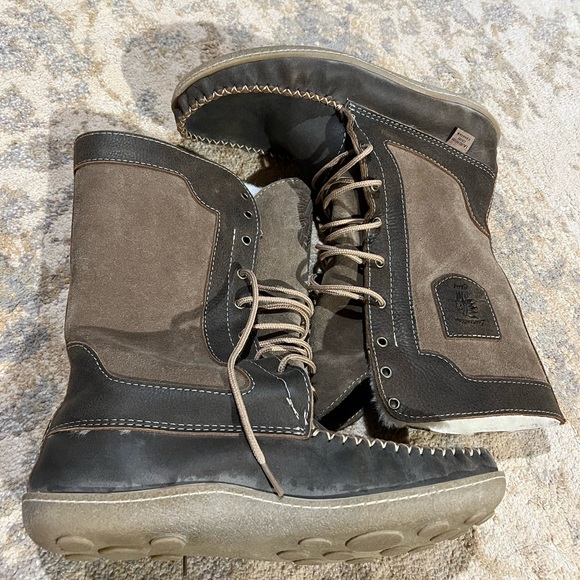 Men’s Laurentian Chief Sheepskin Lined Mukluks main image 6